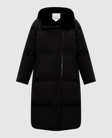 Черный пуховик с мехом кролика