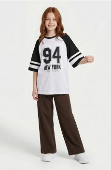 Футболка з принтом - білий