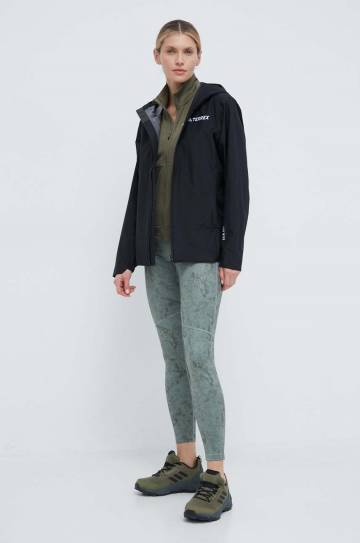 Спортивная кофта adidas TERREX Multi цвет зелёный однотонная Спортивная кофта adidas TERREX Multi цвет зелёный однотонная
