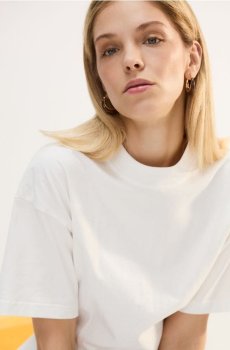 Reserved - Приталена футболка - білий - 141AF-00X