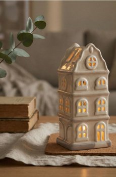 Підсвічник у формі будинку - бежевий