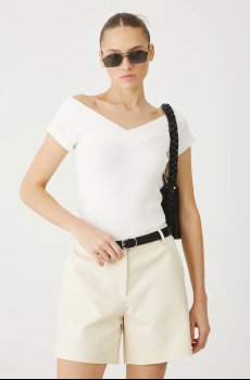 Футболка Medicine