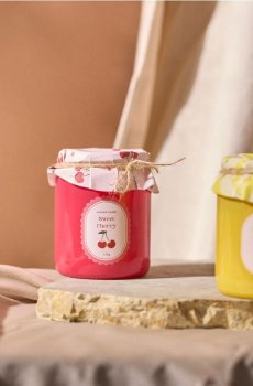 Ароматична свічка Sweet Cheery - рожевувато-ліловий