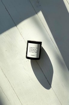 Candly - Ароматическая соевая свеча Inhale the future/Exhale the past 250 g