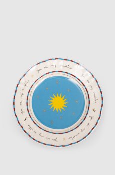 Белая фарфоровая тарелка для фруктов