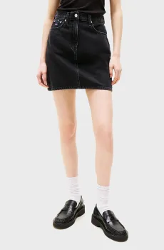 Женская черная джинсовая юбка MOM SKIRT BI8080 Черный 28 Tommy Jeans DW0DW21275