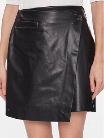 DKNY Спідниця зі штучної шкіри P3JNTV18 Чорний Regular Fit DKNY Спідниця зі штучної шкіри P3JNTV18 Чорний Regular Fit