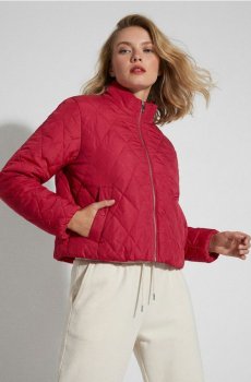 Стьобана куртка з високим коміром - червоний