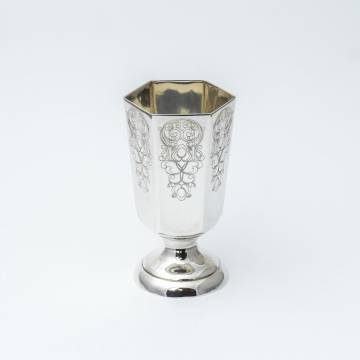 Серебряная рюмка с гранями 73061 Серебряная рюмка с гранями 73061