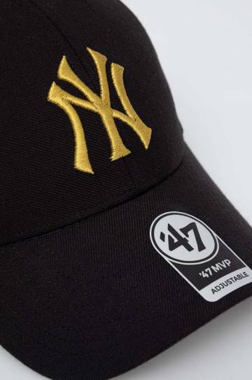 Кепка 47 brand MLB New York Yankees цвет чёрный с аппликацией Кепка 47 brand MLB New York Yankees цвет чёрный с аппликацией