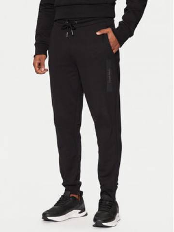 Calvin Klein Спортивні штани K10K113838 Чорний Regular Fit Calvin Klein Спортивні штани K10K113838 Чорний Regular Fit