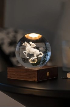 Настольная беспроводная led лампа Gingko Design Amber Crystal Light 9,5 x 8 cm