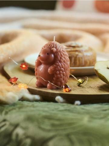 Свічка hedgehog - бежевий Свічка hedgehog - бежевий