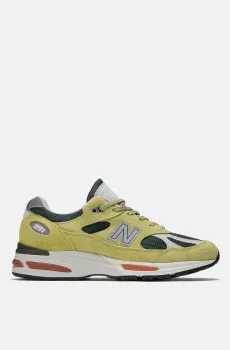 Салатовые кроссовки 991v2 Made in UK Салатовый 10 New Balance U991GT2