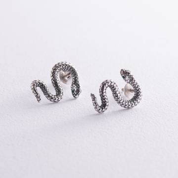 Серебряные серьги - пусеты "Змеи" 40019 Серебряные серьги - пусеты "Змеи" 40019