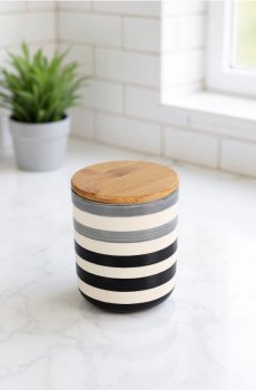 Контейнер для їжі з кришкою - чорний