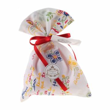 Мыло-освежитель воздуха Essencias De Portugal Love Charm Air Freshener, 150 г Мыло-освежитель воздуха Essencias De Portugal Love Charm Air Freshener, 150 г