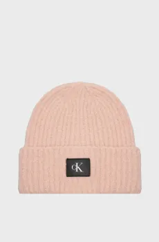 Женская пудровая шапка HARDWARE BEANIE Розовый ONESIZE Calvin Klein K60K612652