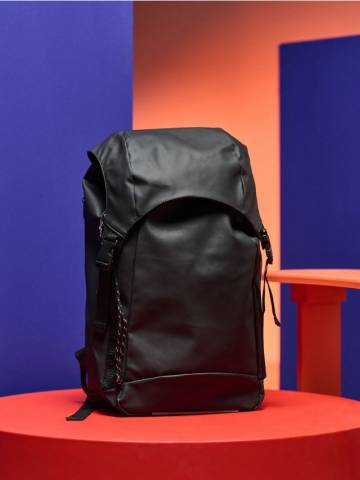 MEN`S RUCKSACK - чорний MEN`S RUCKSACK - чорний