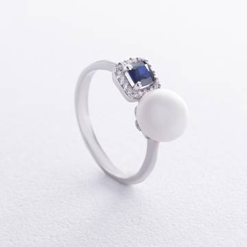 Серебряное кольцо с жемчугом, синт. сапфиром и фианитами 1837/1р-PWTNS Серебряное кольцо с жемчугом, синт. сапфиром и фианитами 1837/1р-PWTNS
