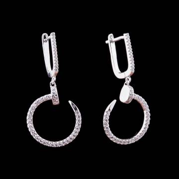 Серебряные серьги с фианитами 121841 Серебряные серьги с фианитами 121841