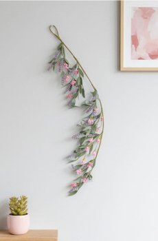 Великодня настінна декорація з гілочками та квітами - Фіолетовий