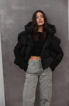 Жилетка оверсайз демісезонна чорна Estro ER00114582