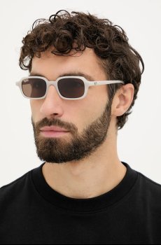 Солнцезащитные очки Ray-Ban