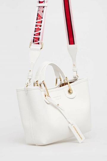 Сумочка Emporio Armani цвет чёрный Сумочка Emporio Armani цвет чёрный