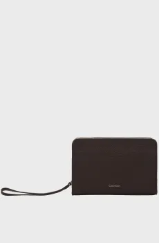 Мужская коричневая кожаная борсетта FOIL Коричневый ONESIZE Calvin Klein LV04D1153G