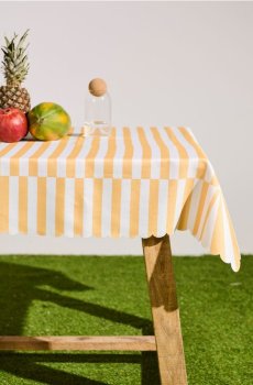 Скатертина - різнобарвний