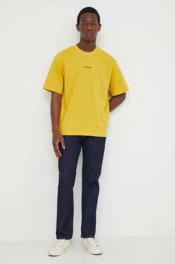 Хлопковая футболка G-Star Raw мужской цвет жёлтый с аппликацией Хлопковая футболка G-Star Raw мужской цвет жёлтый с аппликацией