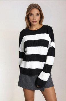 Джемпер у смужку - чорний