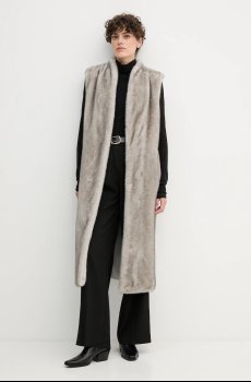 Безрукавка Gaudi