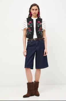 Футболка Medicine