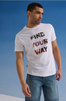 Бавовняна футболка з написом Find Your Way - білий