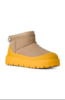 Замшевые сапоги UGG Cl Ultra Mini Weather Hybrid