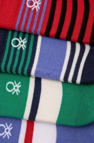 Детские носки United Colors of Benetton 4 шт цвет зелёный 6AO30703P Детские носки United Colors of Benetton 4 шт цвет зелёный 6AO30703P