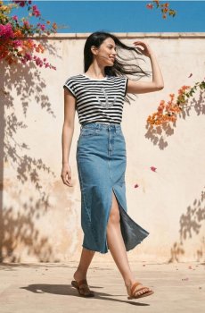 Футболка у смужку - різнобарвний