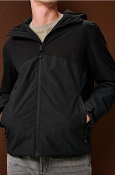Вітрівка з капюшоном - чорний