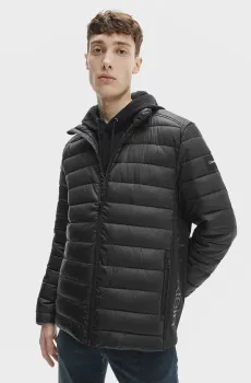 Мужская черная куртка RECYCLED SIDE LOGO Черный S Calvin Klein K10K108291