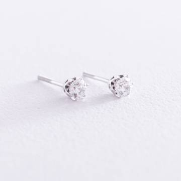 Золотые серьги-пусеты с фианитами (0.5 см) с07016 Золотые серьги-пусеты с фианитами (0.5 см) с07016