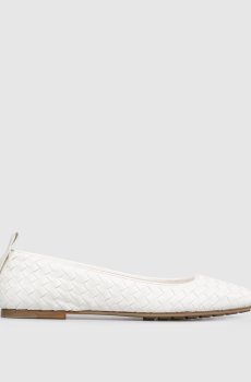 Белые кожаные балетки Charlotte