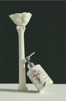 Дозатор для мила з квітковим мотивом - різнобарвний