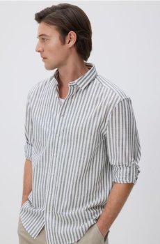 Reserved - Рубашка regular fit в полоску - оливковий - 550HT-91P