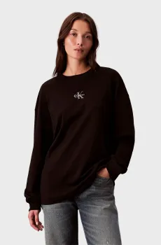 Женский черный лонгслив MONOLOGO OVERSIZED CREW Черный XS Calvin Klein Jeans LV047E211G