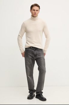 Свитер FROM FUTURE