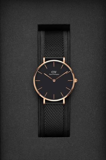 Часы Daniel Wellington Petite 32 Ashfield женские цвет чёрный Часы Daniel Wellington Petite 32 Ashfield женские цвет чёрный