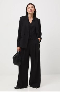 Безрукавка Medicine