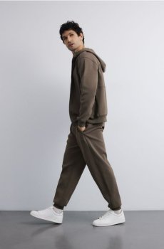 Reserved - Зручні трикотажні штани - пильно-зелений - 465EF-97X